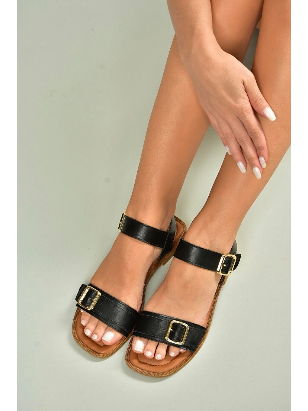 Siyah Kadın Sandalet U944834003-1