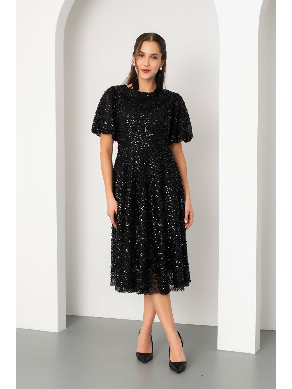 Kadın Siyah Balon Kol Pul Payet Midi Abiye Elbise-1