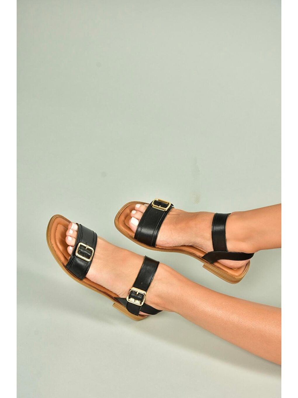 Siyah Kadın Sandalet U944834003-4