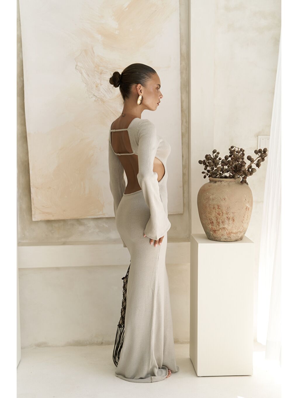 Bej Nadias Pencere Detay Taş Triko Uzun Elbise-3