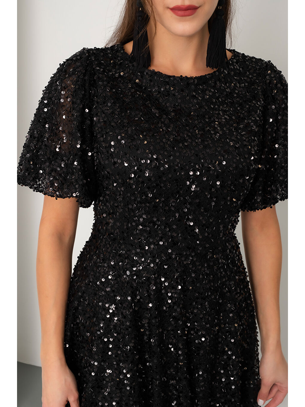 Kadın Siyah Balon Kol Pul Payet Midi Abiye Elbise-4