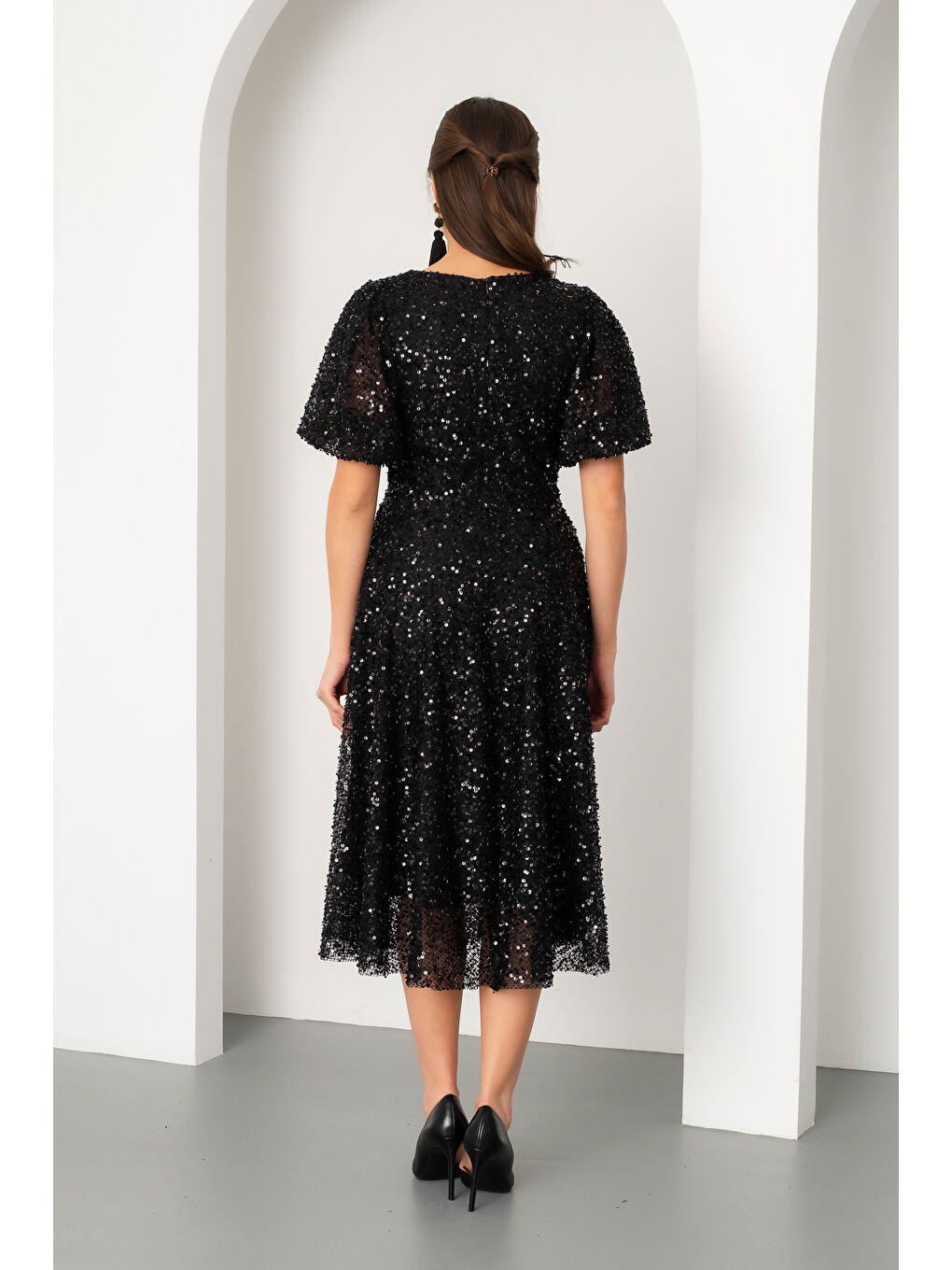 Kadın Siyah Balon Kol Pul Payet Midi Abiye Elbise-5