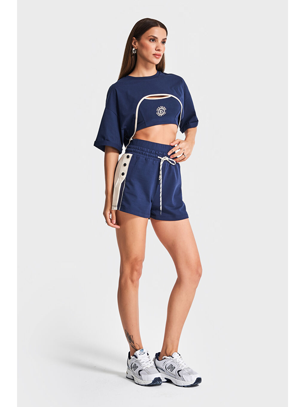 Kadın Koyu Mavi Renk s6-56 Şort Sporcu Braletli T-Shirt 3'lü Takım Kombin-1