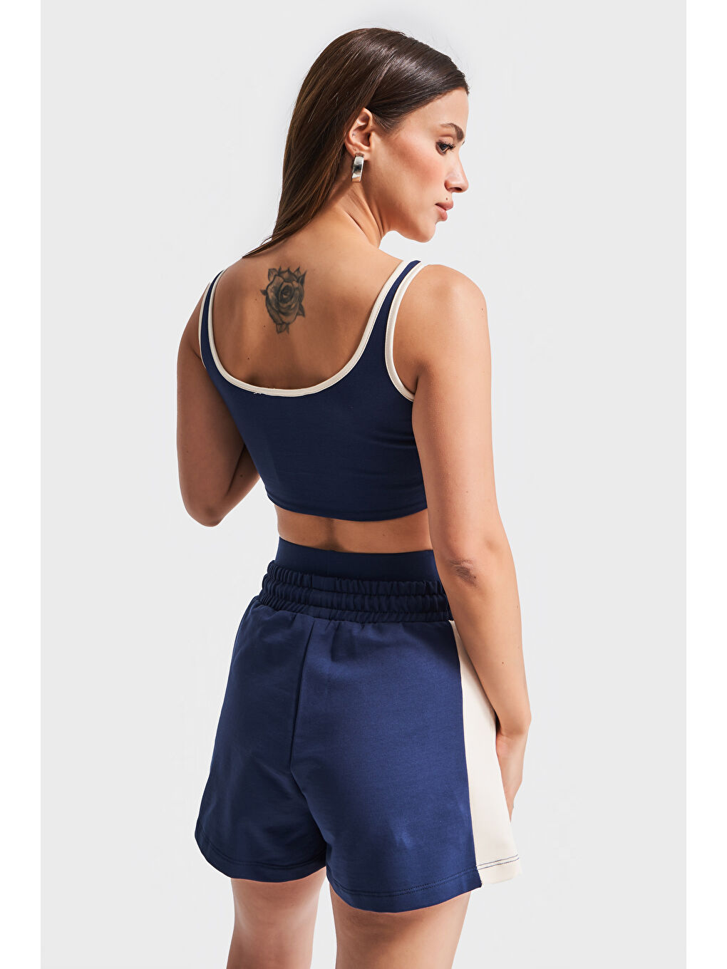 Kadın Koyu Mavi Renk s6-56 Şort Sporcu Braletli T-Shirt 3'lü Takım Kombin-3