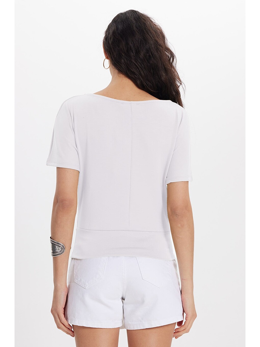 Kadın Slim Fit Dar Kesim Kısa Kollu Kayık Yaka Ekru Tişört-6