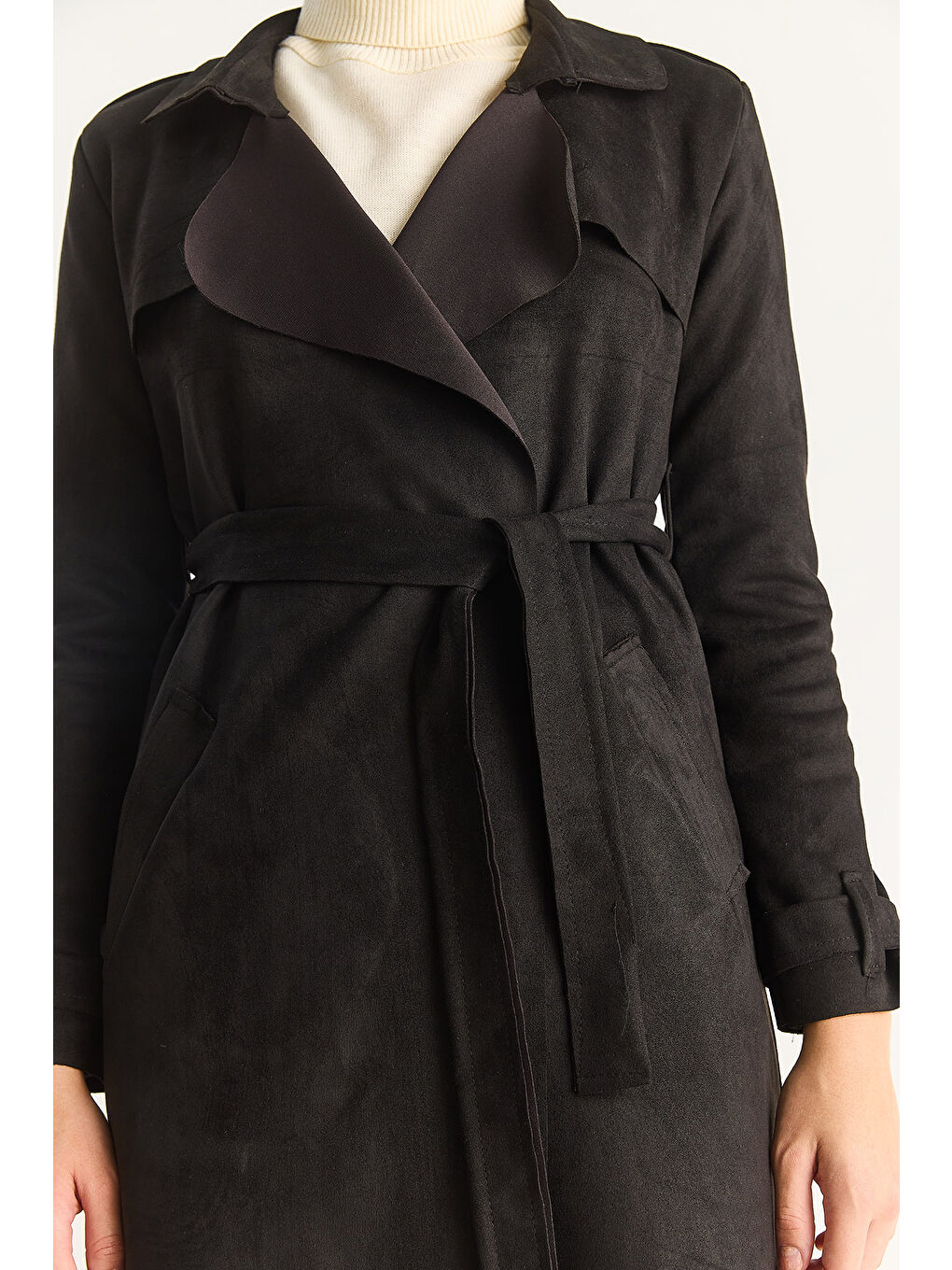 Siyah Kadın Kruvaze Yaka Dökümlü Kuşaklı Süet Trençkot --5