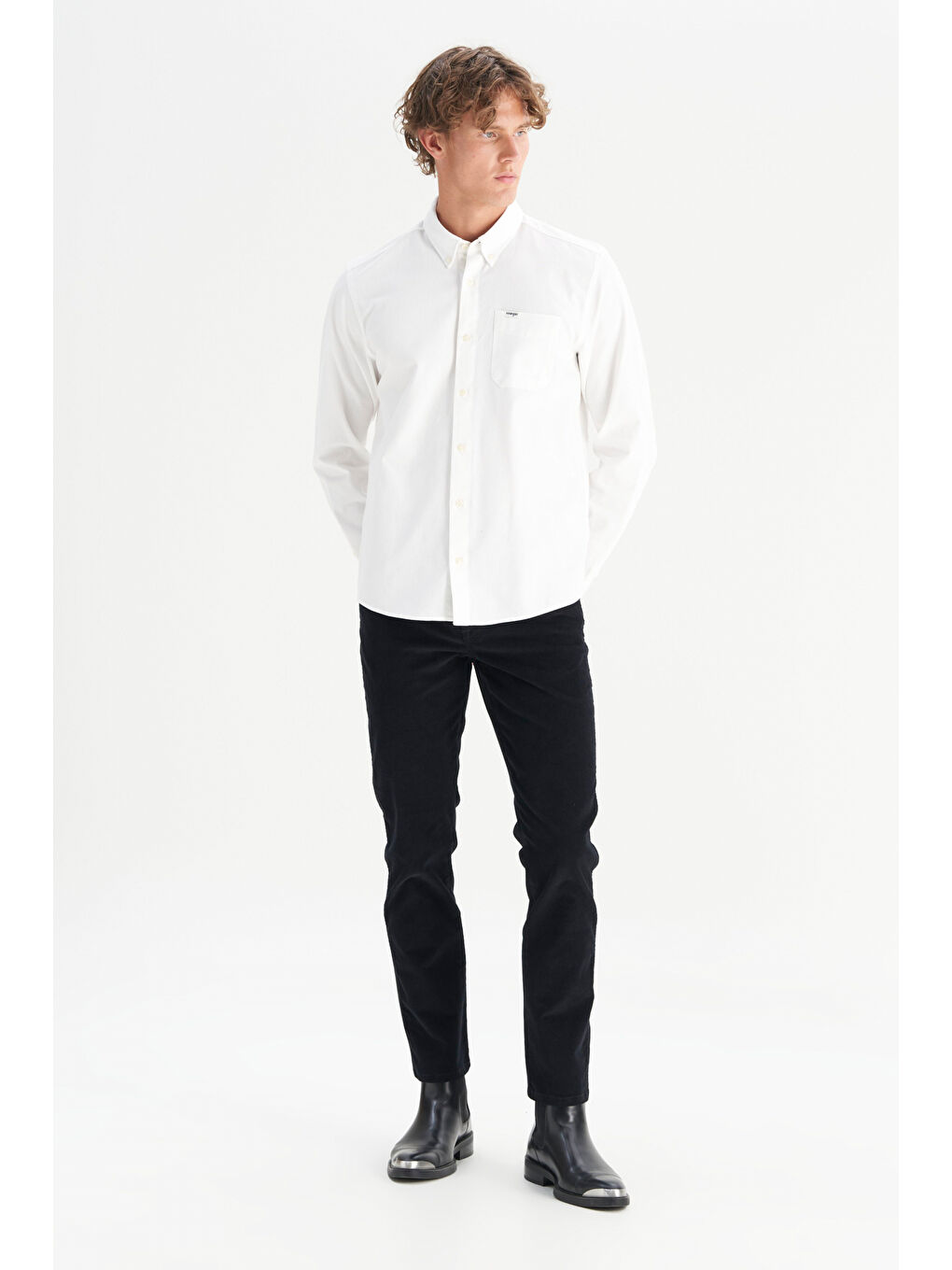 %100 Pamuk Regular Fit Normal Kesim Cep Detaylı Beyaz Gömlek-1