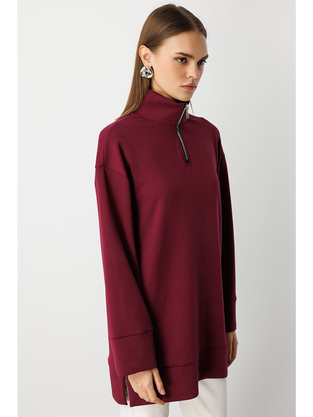 Mürdüm Dik Yaka Yumuşak Dokulu Bordo Sweatshirt-1