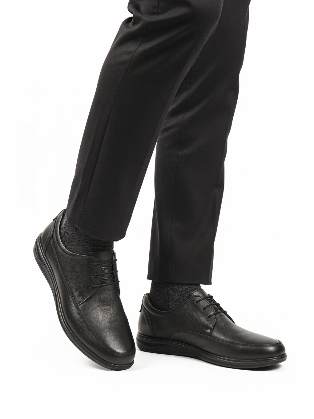 Siyah Hakiki Deri Jel Taban Anatomik Erkek Casual Ayakkabı 473 M