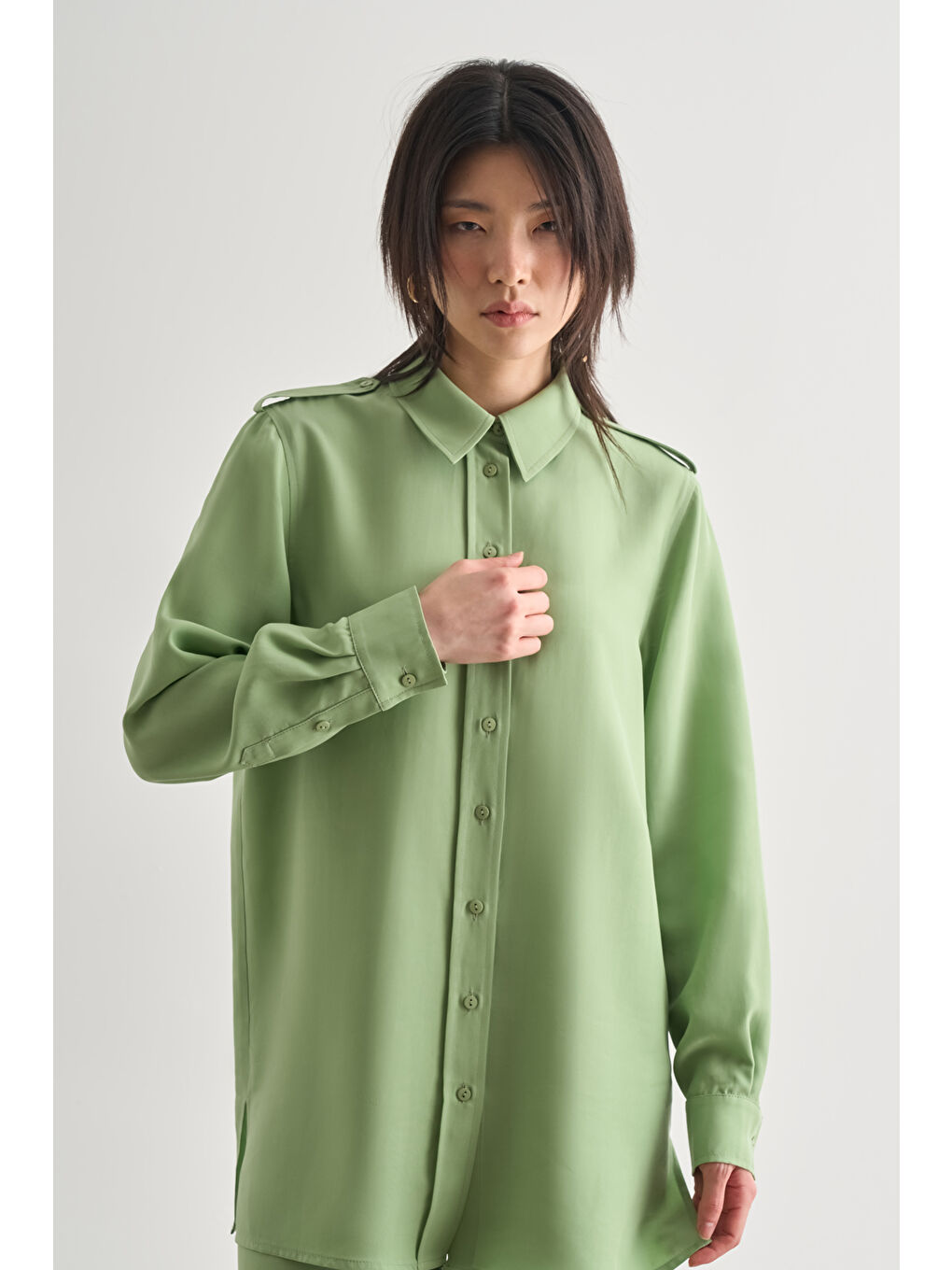 Modal Karışımlı Apoletli Yeşil Tunik-1