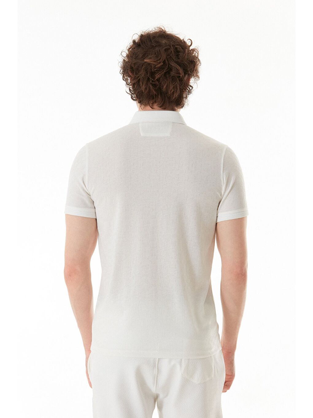 Beyaz Süprem Kumaş Slim Fit Polo Yaka Tişört-3