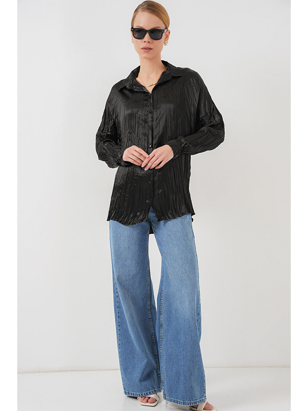 Kadın Kırışık Saten Gömlek 20316 - Siyah-1