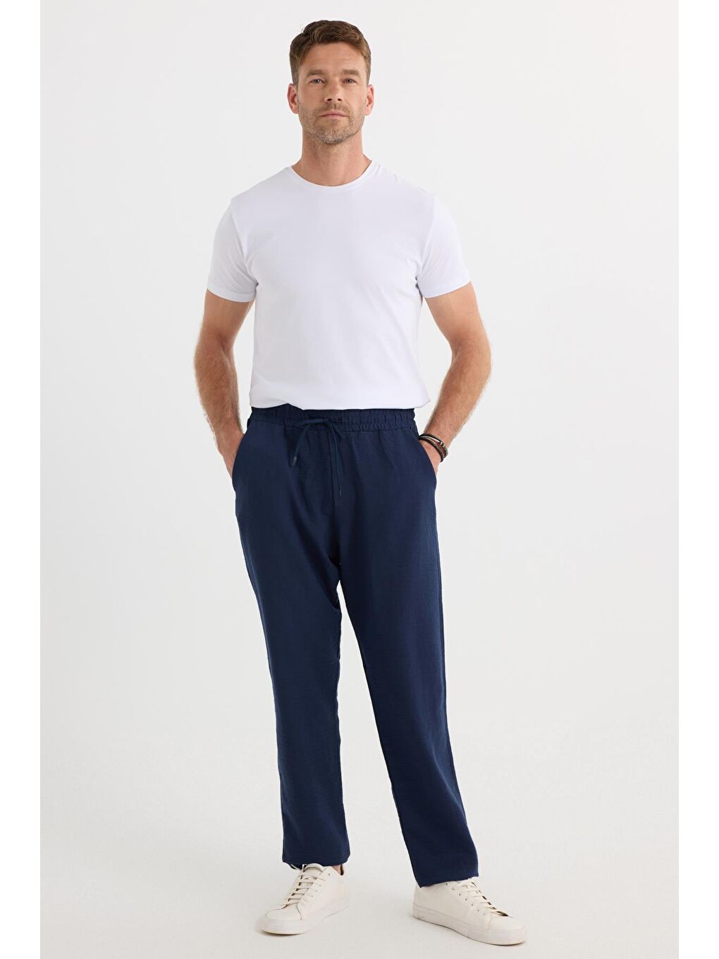 Erkek Standart Fit Normal Kesim Beli Bağcıklı Geniş Paça Lacivert Pantolon-5