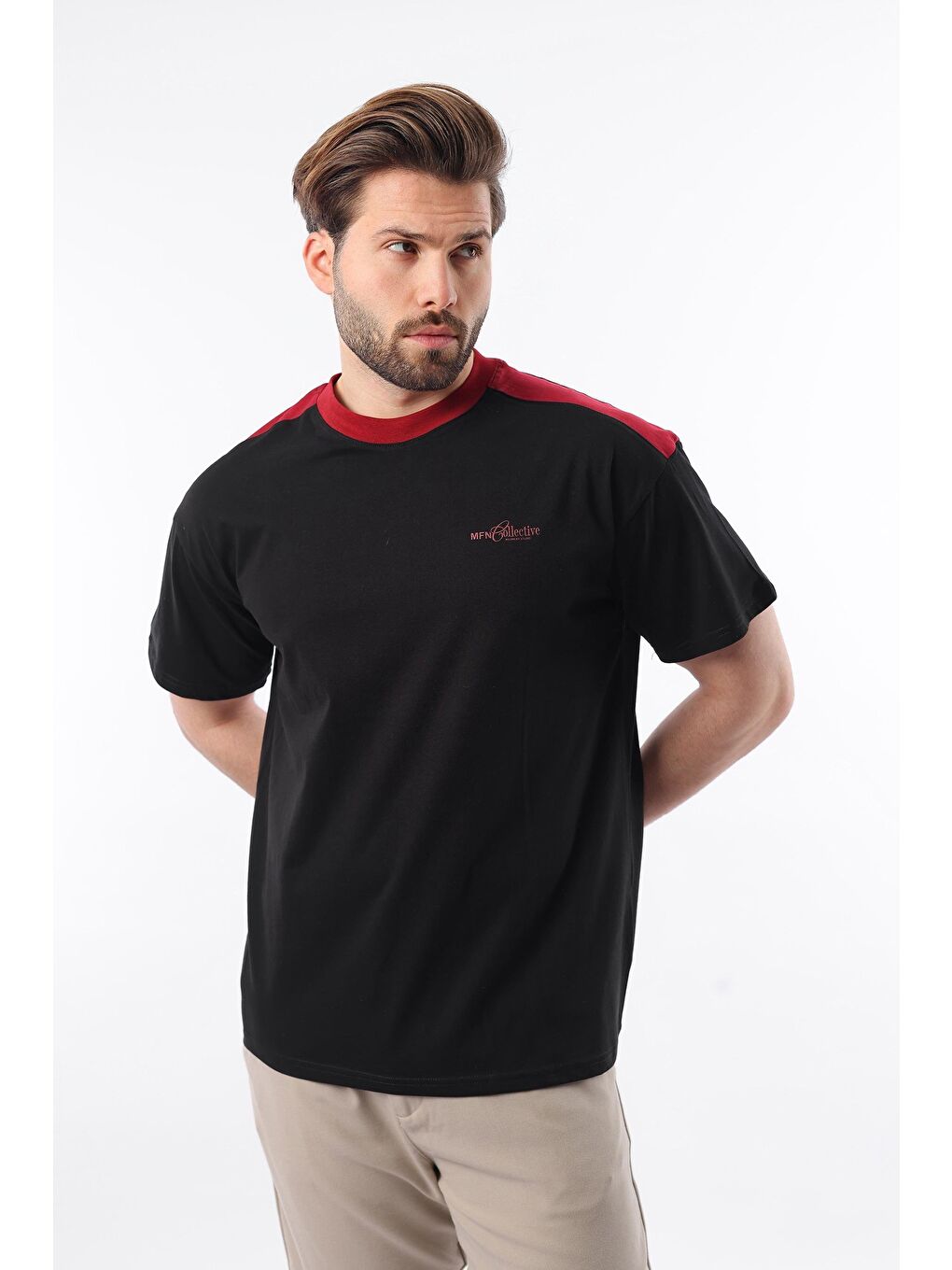 Siyah Bisiklet Yaka Baskılı Erkek Tişört E7114-1