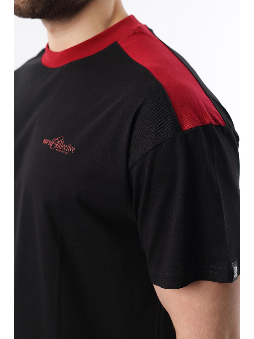 Siyah Bisiklet Yaka Baskılı Erkek Tişört E7114-2