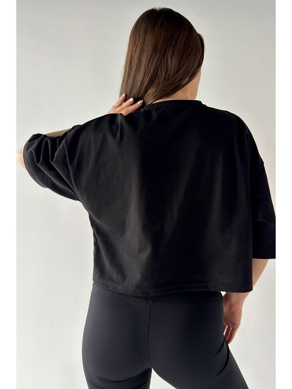 Kadın Oversize Siyah Crop Tshirt-3