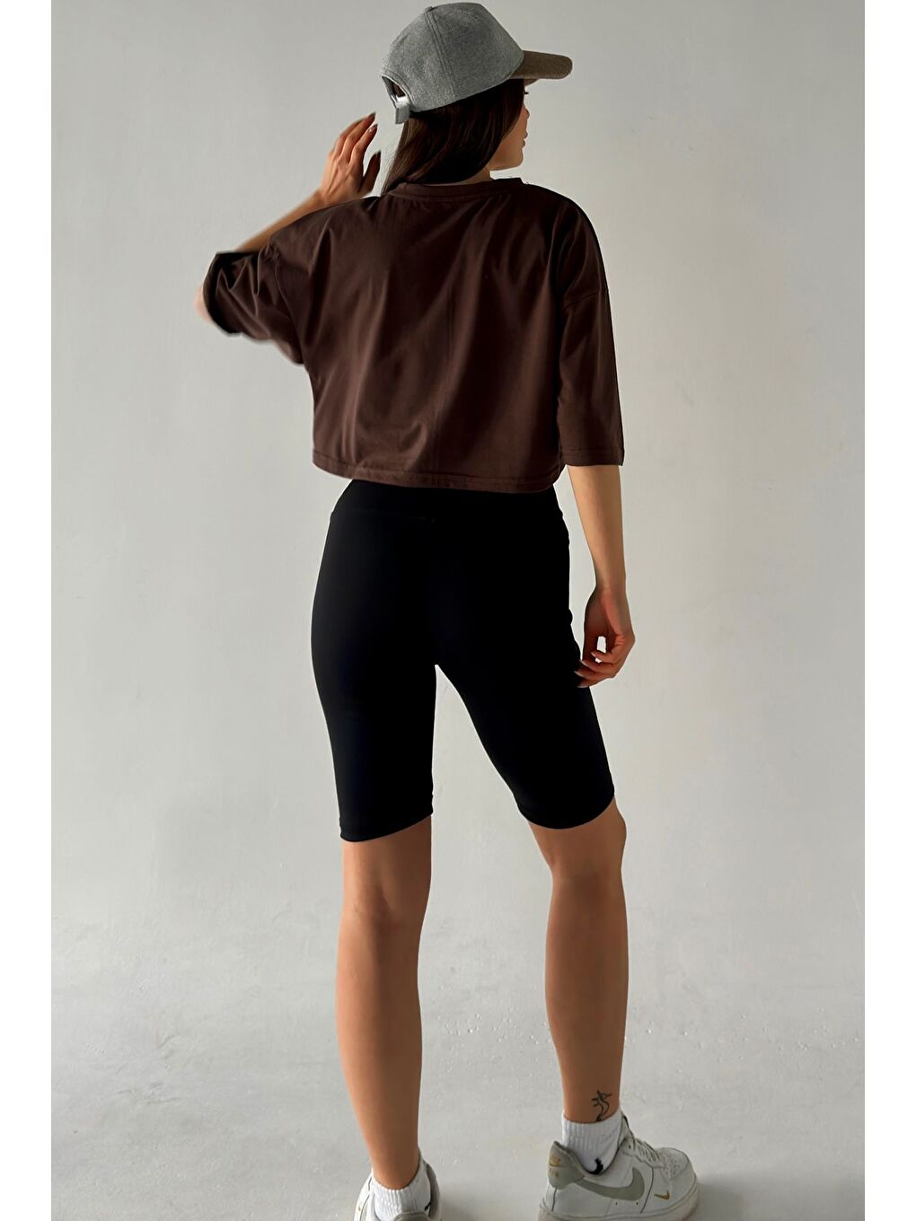 Kahverengi Kadın Oversize Koyu Kahve Crop Tshirt-2