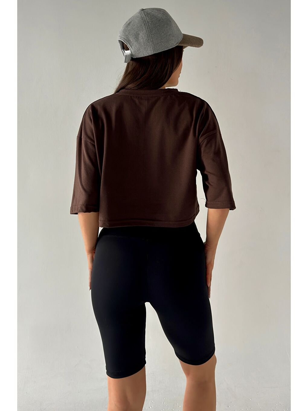 Kahverengi Kadın Oversize Koyu Kahve Crop Tshirt-3