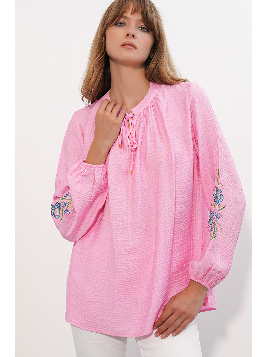 Kadın Nakışlı Oversize Bluz 1000 - Pembe-2