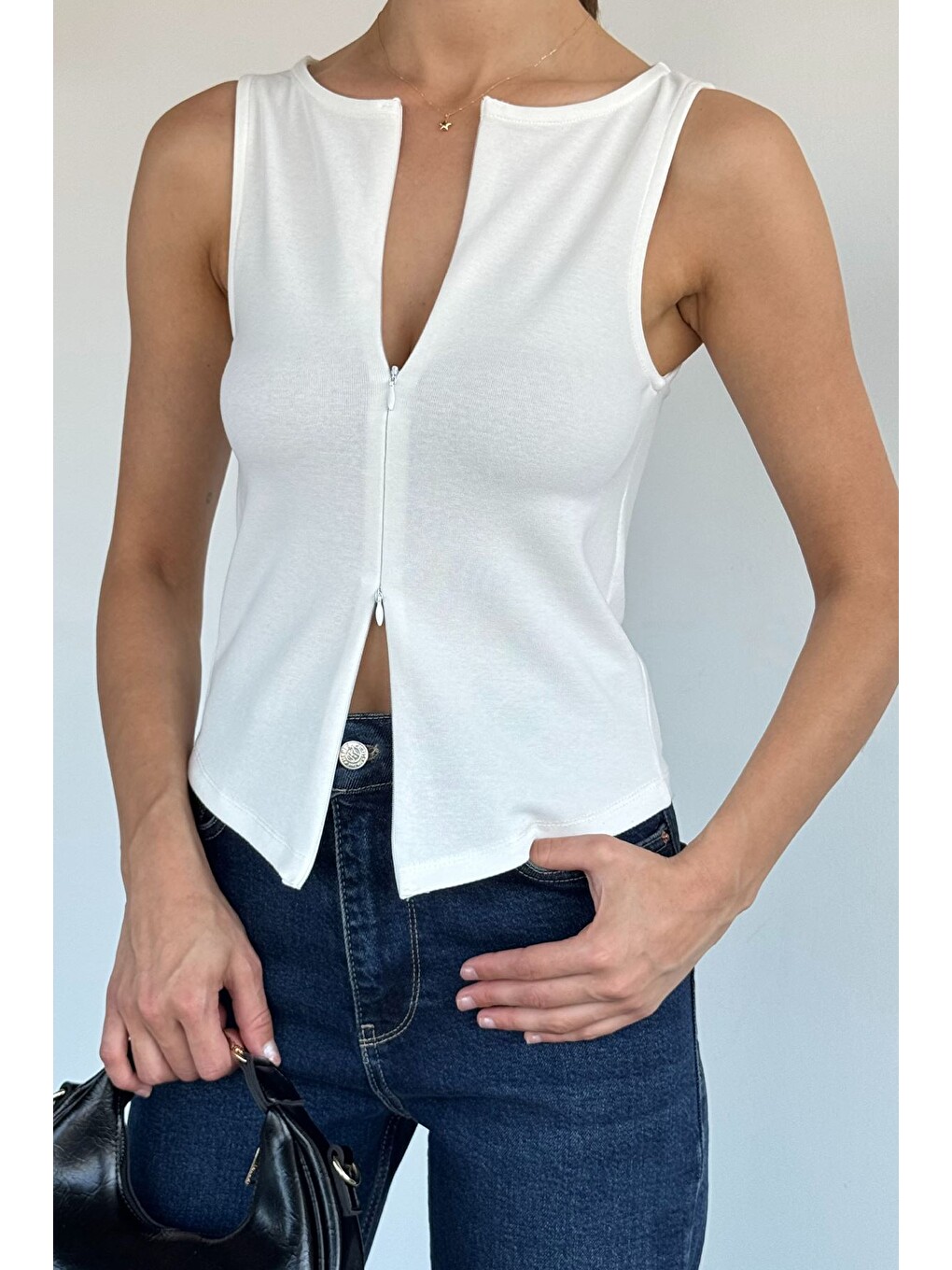 Ekru Kadın Çift Yön Fermuarlı Bluz-1