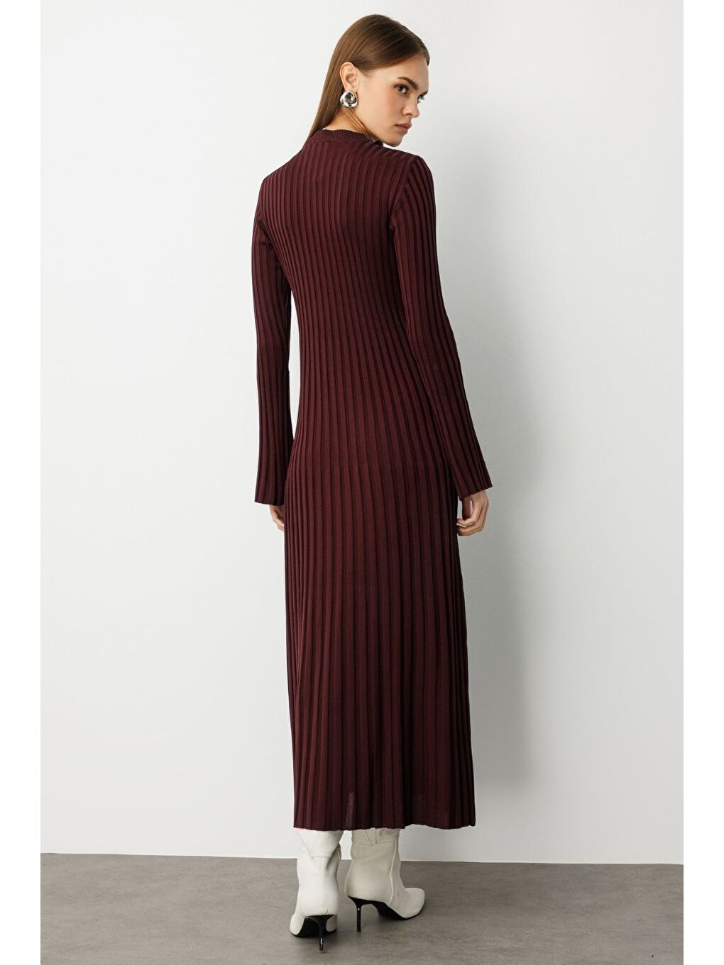 Volanlı Etekli Yuvarlak Yaka Bordo Kaşkorse Uzun Tr-2