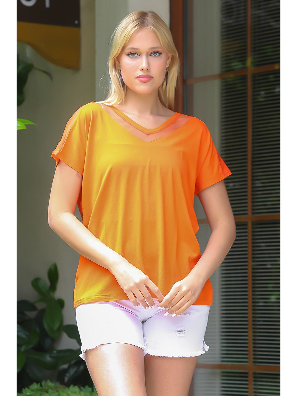 Turuncu V Yaka Düşük Kol File Örme Bluz-2