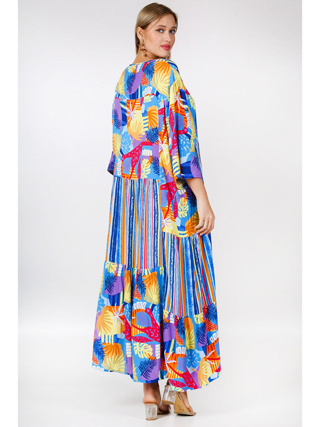 Siyah Mavi Yuvarlak Yaka 3/4 Kol Desenli Allover Baskılı Geniş Kesim Dokuma Elbise-5