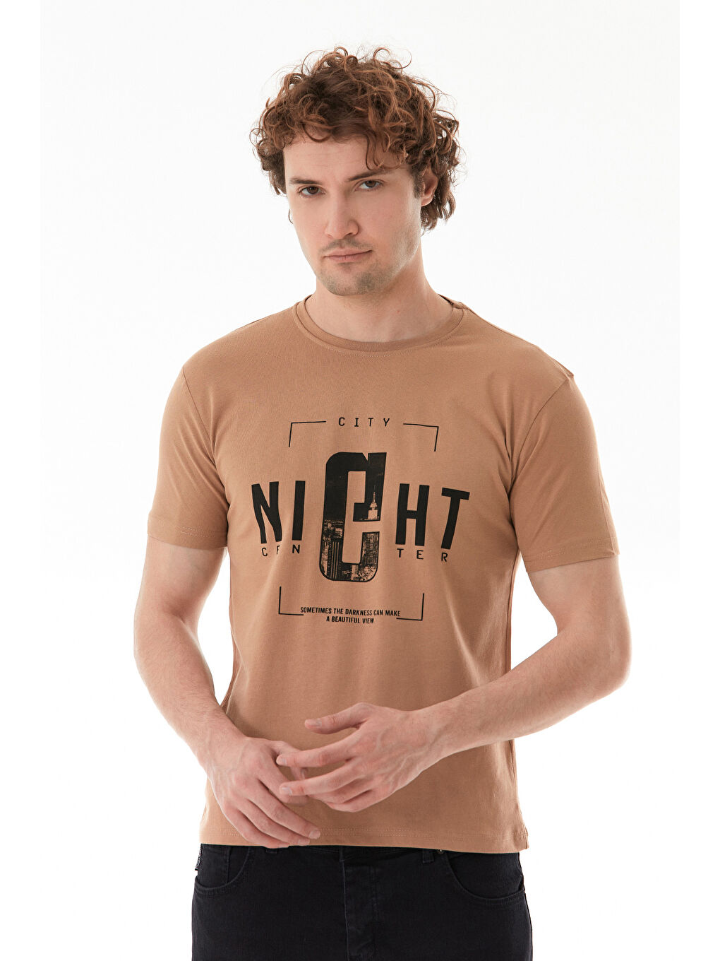 Bej Night Yazı Baskılı Bisiklet Yaka Tişört