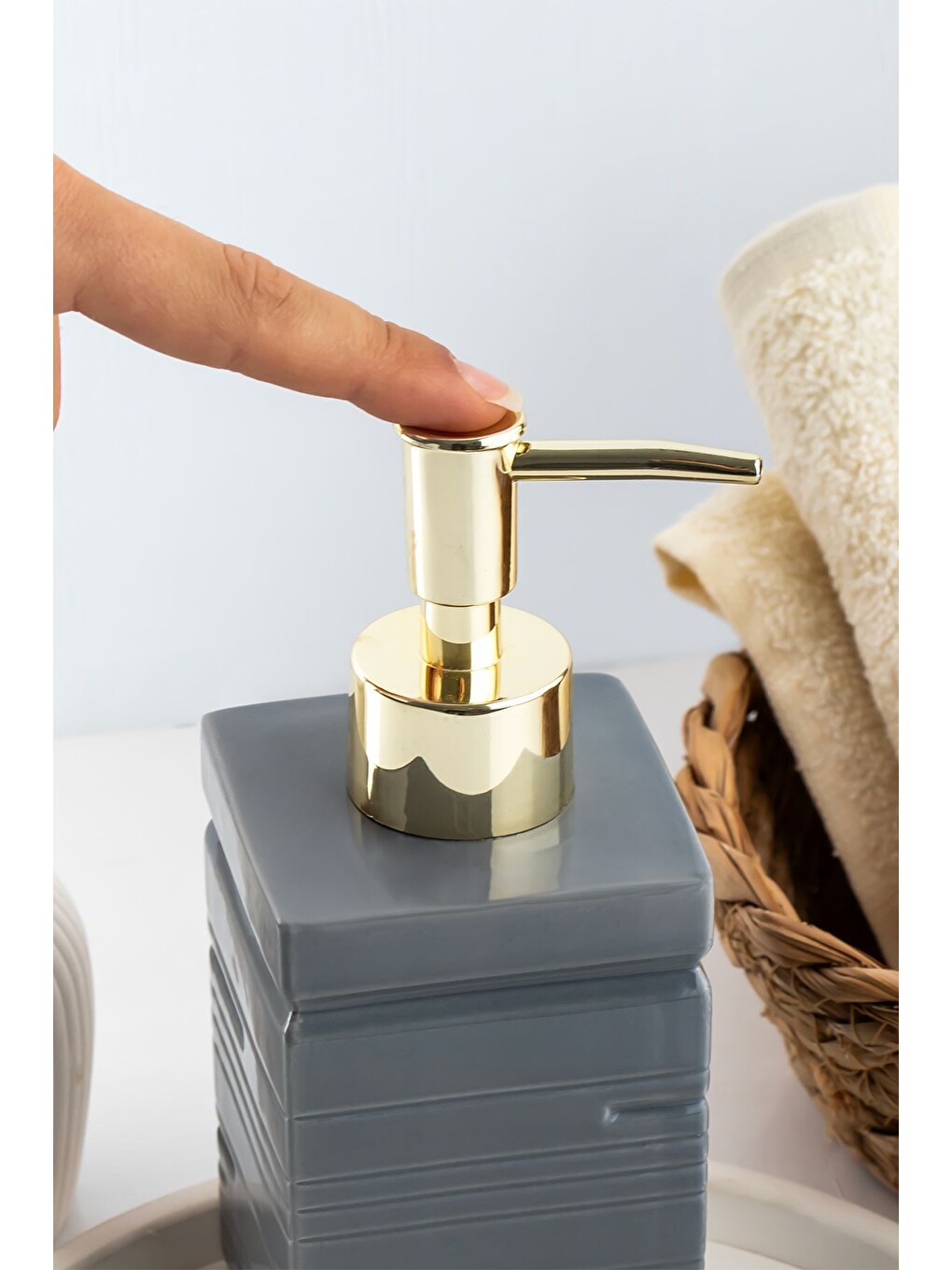 3206 Seramik Sıvı Sabunluk - Tezgah Üstü Banyo Mutfak Lavabo Sabunluğu - 275 Cc Antrasit-2