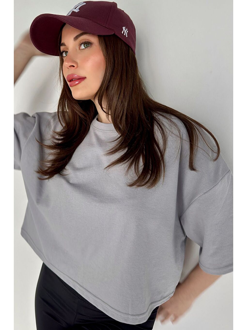 Kadın Oversize Gri Crop Tshirt-1