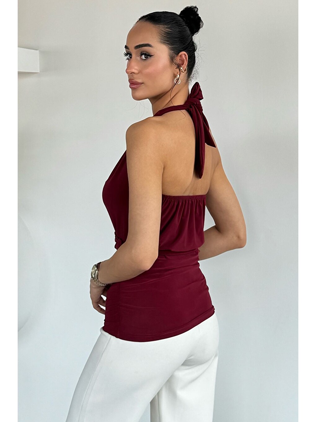 Bordo Degaje Yaka Yan Büzgülü Dekolteli Bluz-2