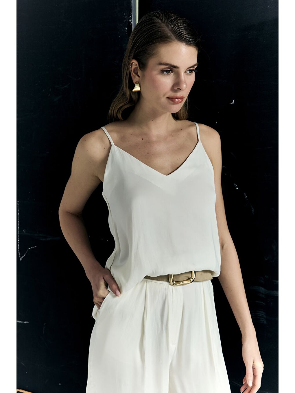 Tosca Askılı Bluz - Ekru-4