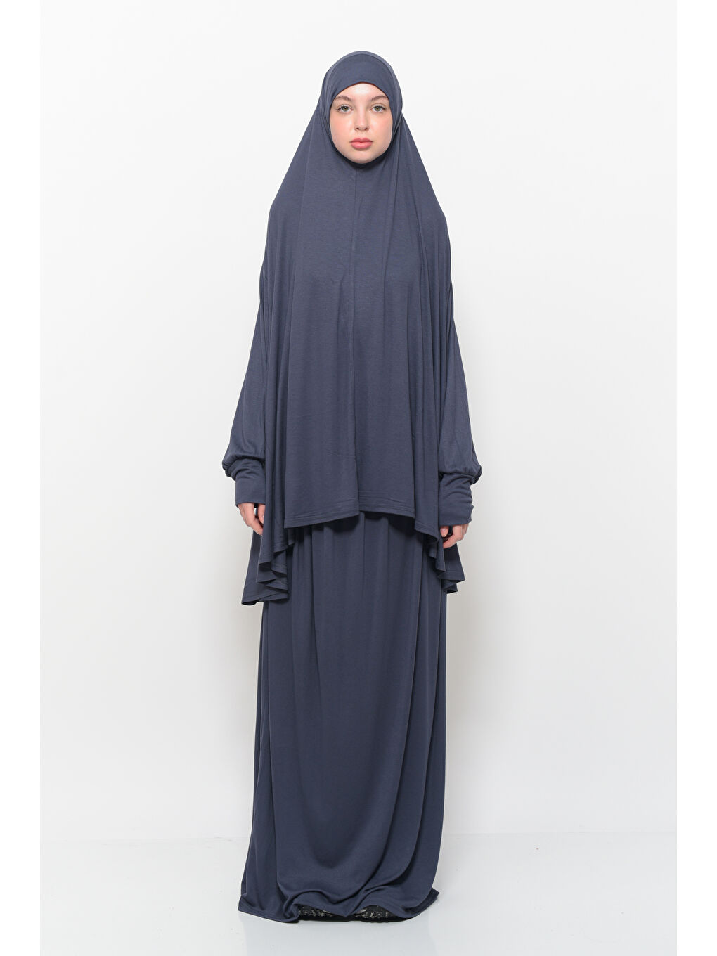 Gri İki Parça Pamuklu Yarasa Kollu Başörtülü Organik Terletmez  Elbise-4