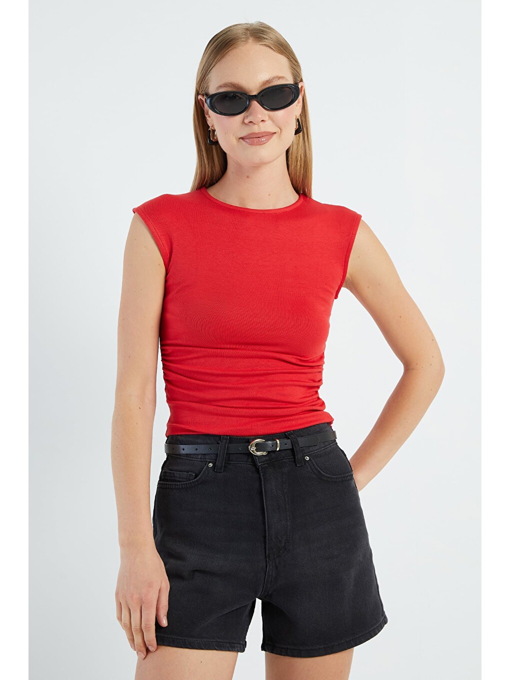Kırmızı Yanı Drapeli Slim Fit Bluz-4