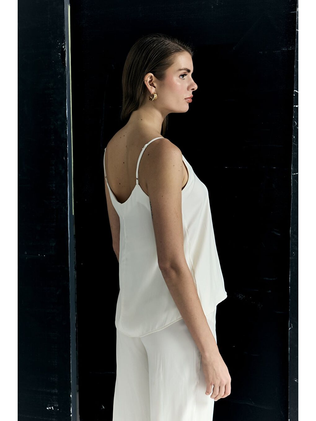 Tosca Askılı Bluz - Ekru-7