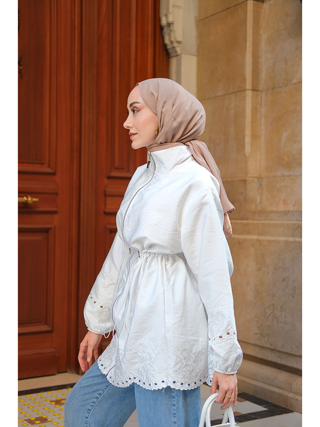 Kadın Nakış Detaylı Ceket Ekru-3