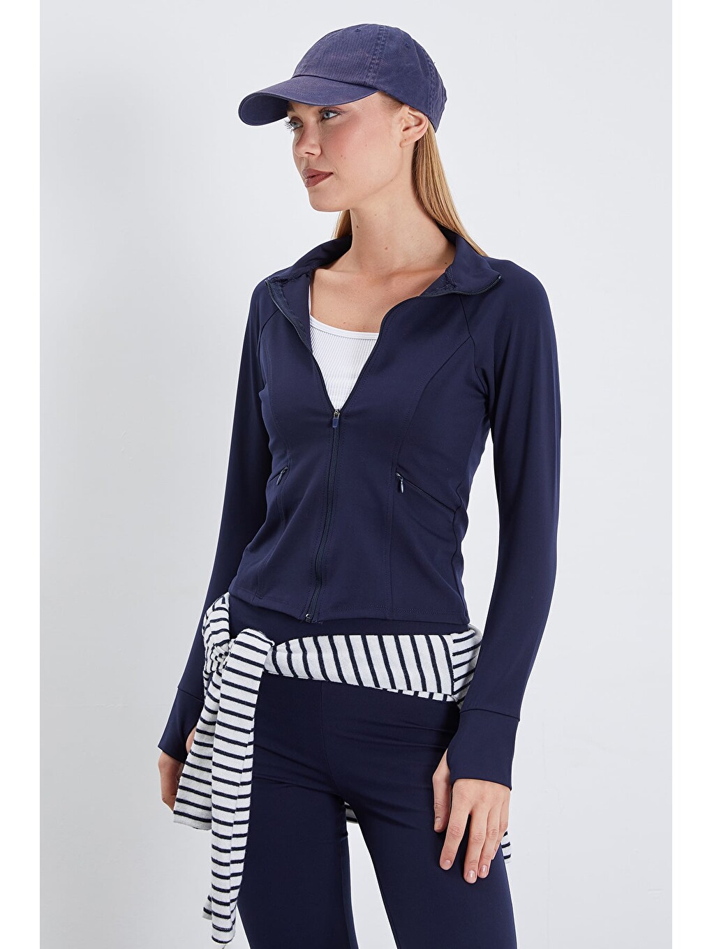 Lacivert Parmak Geçirmeli Dalgıç Kumaş Slim Fit Ceket-1