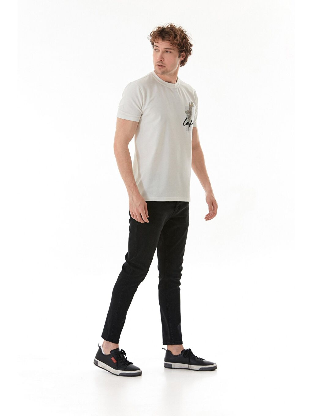 Ekru Yaprak Baskılı Yazı Nakışlı Tişört-3