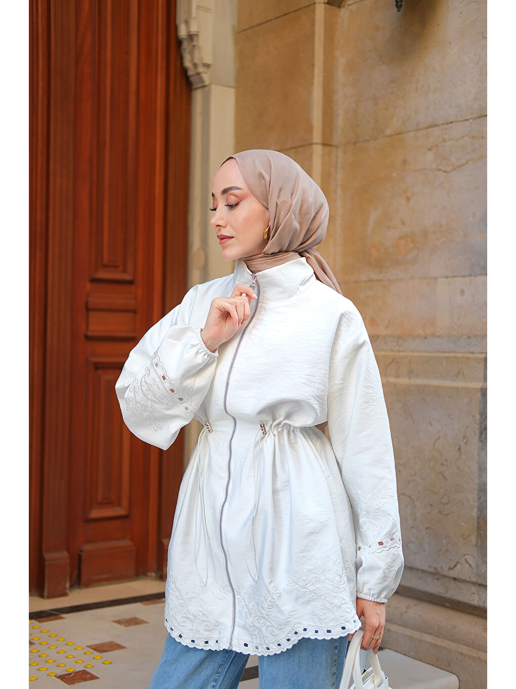 Kadın Nakış Detaylı Ceket Ekru-4