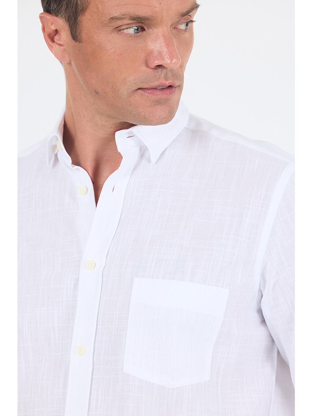 Beyaz Uzun Kol Düz Armür Oval Yaka Casual Comfort Fit %100 Pamuk Gömlek 1004250249-3