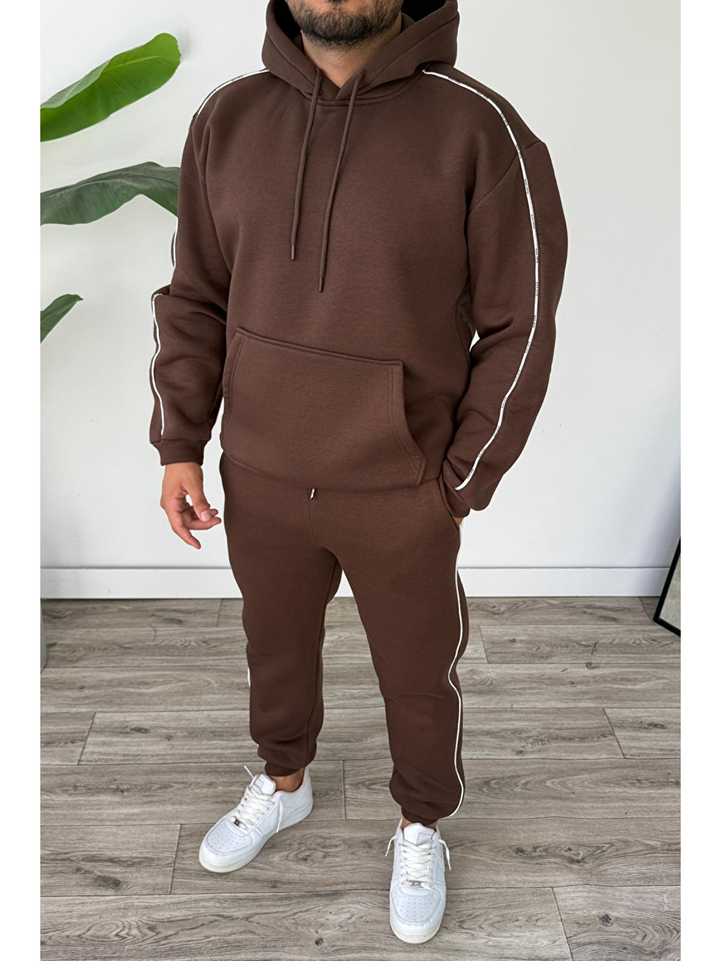 Erkek Kapüşonlu Kanguru Cepli Biyeli Alt Üst Takım Kahverengi