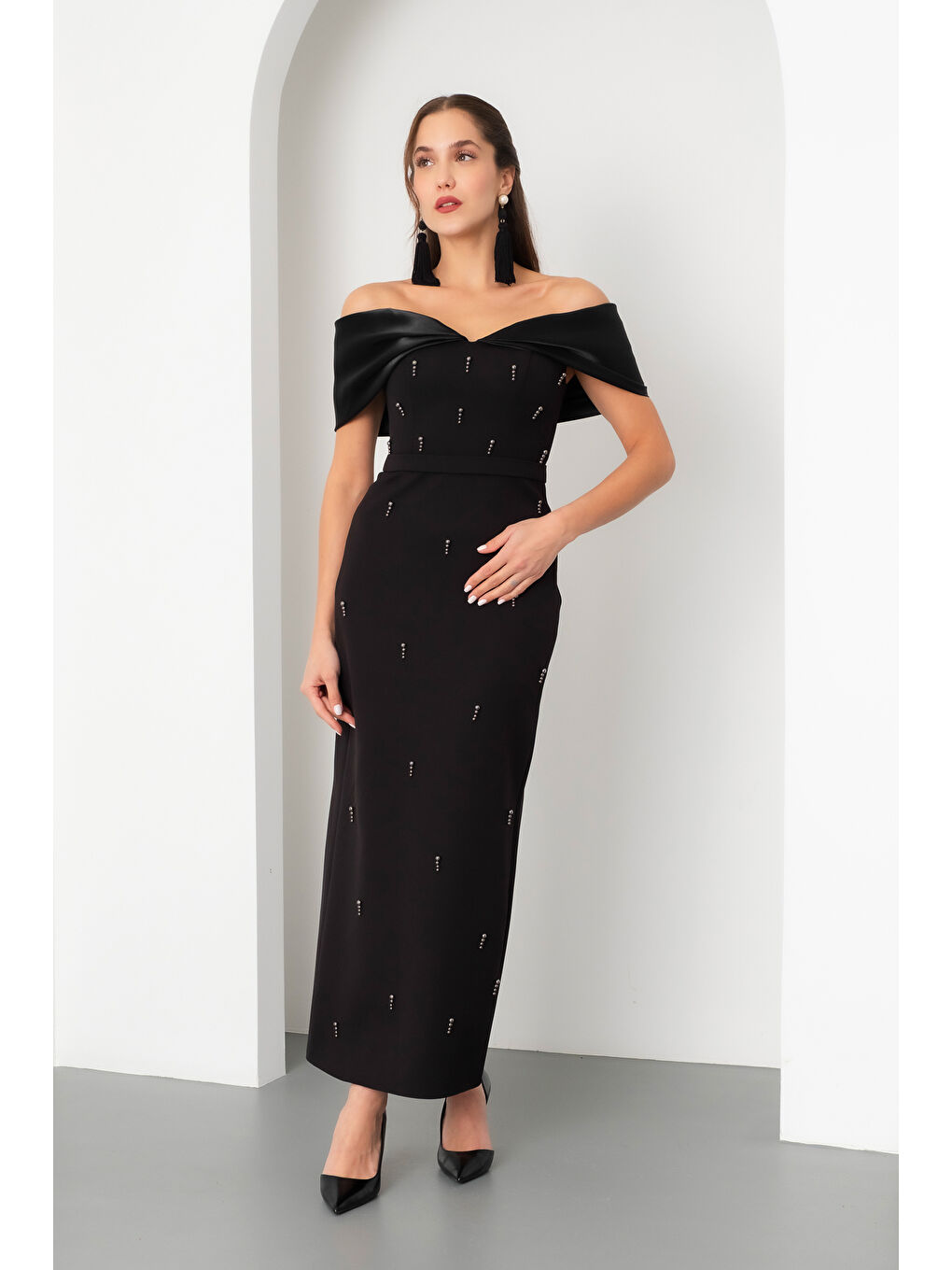 Kadın Siyah Kayık Yaka İncili Söz Nişan Nikah Abiye Elbise-1