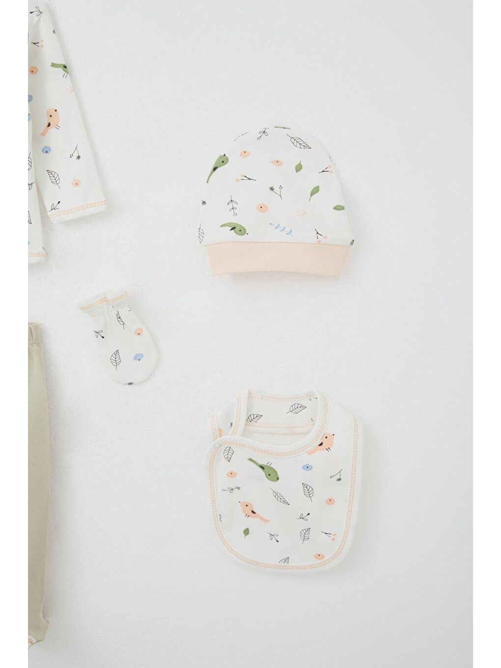 Kız Bebek Hastane Çıkışı 5 Li Bahar Temalı Sevimli Minik Serçe Desenli Beyaz (0-3 Ay)-4