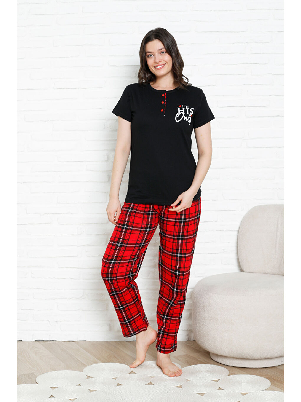 Siyah Kadın Pijama Takımı - Ekose Altlı- 3 Düğmeli-%100 Pamuklu 12387