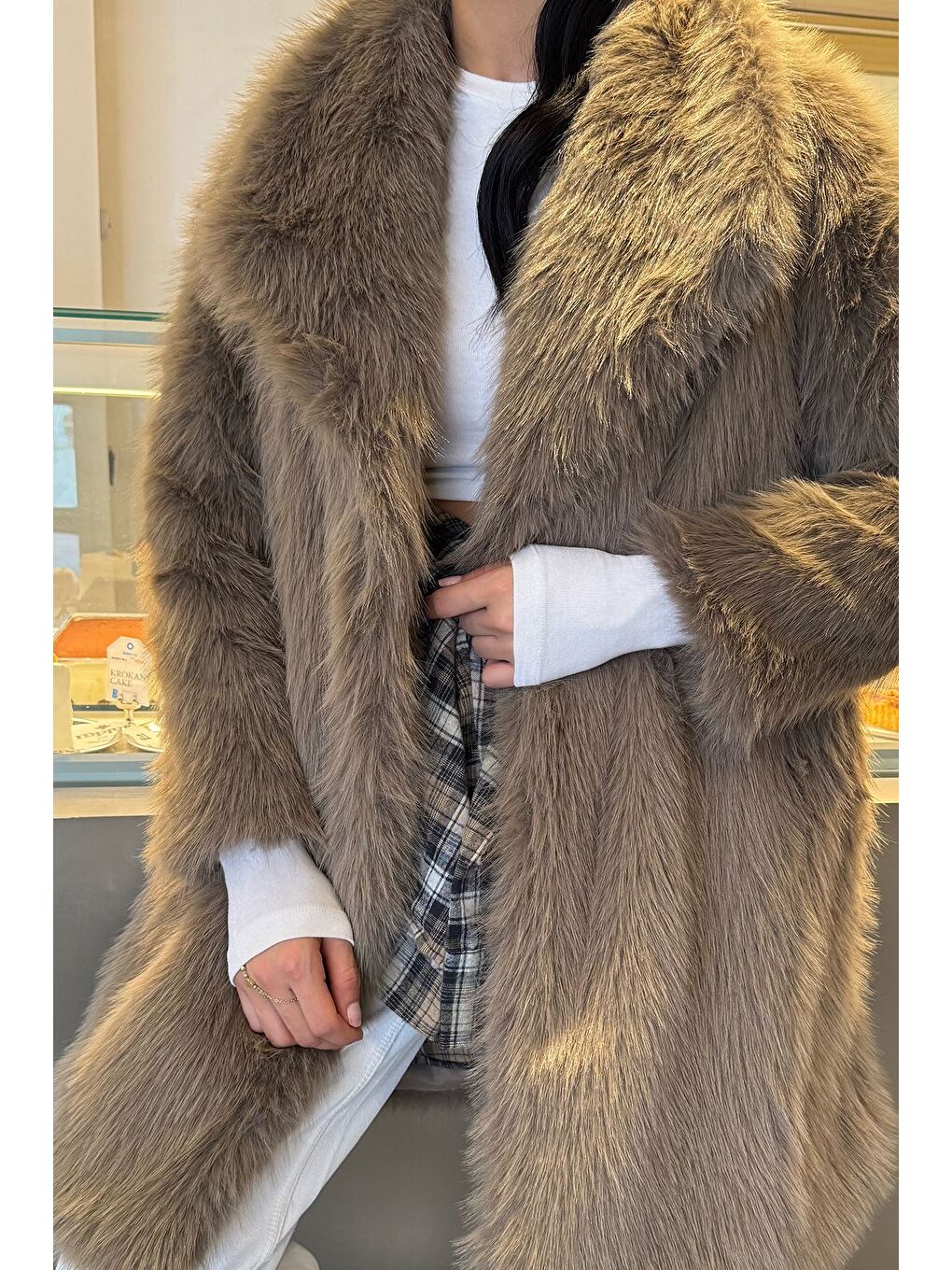 Bej Kadın Astarlı Kürklü Uzun Mont-4