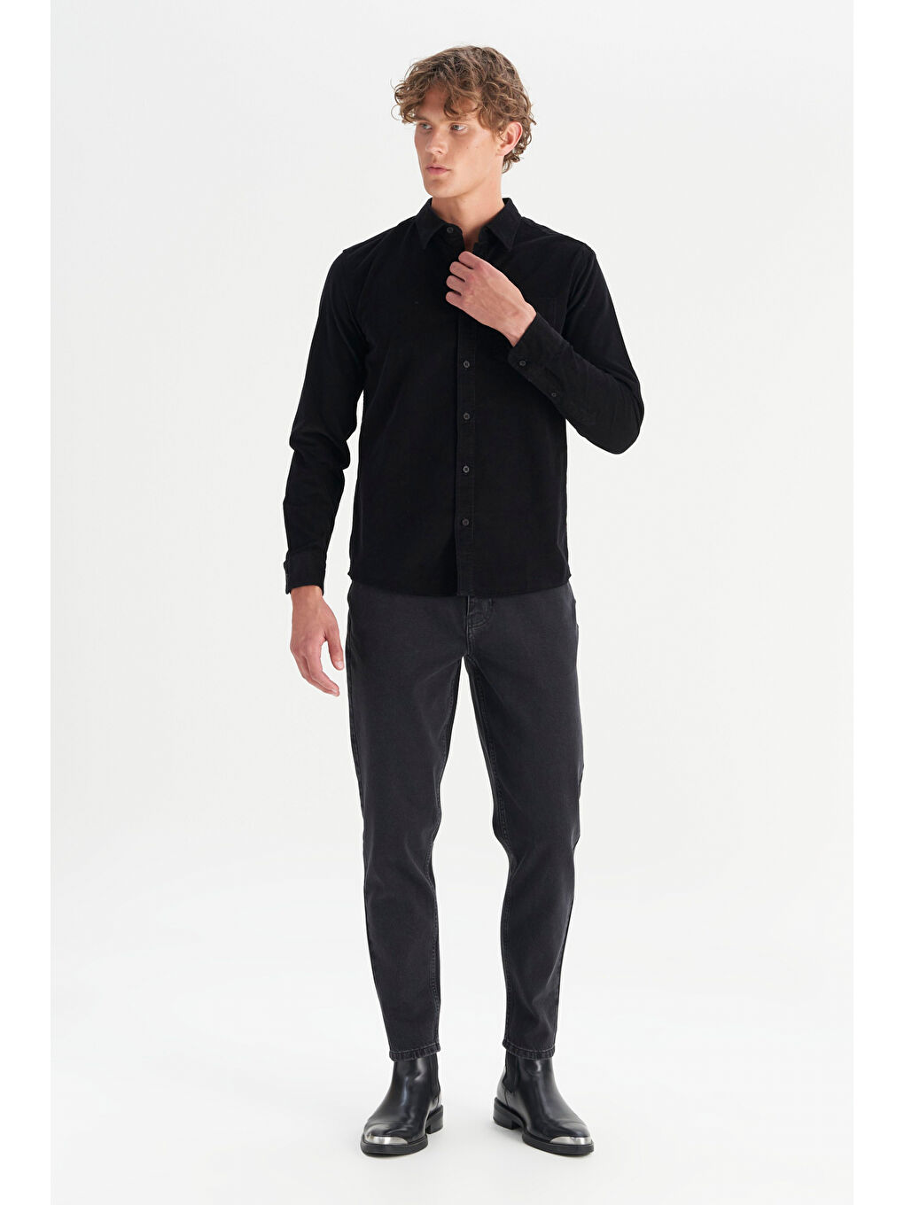 Siyah %100 Pamuk Regular Fit Normal Kesim Klasik Yaka Cepli Kadife Gömlek-1