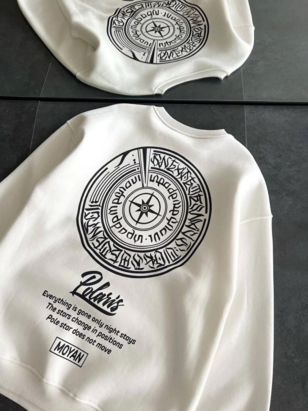 Kışlık Bisiklet Yaka Ön Ve Arka Baskılı Sweatshirt - Beyaz-2