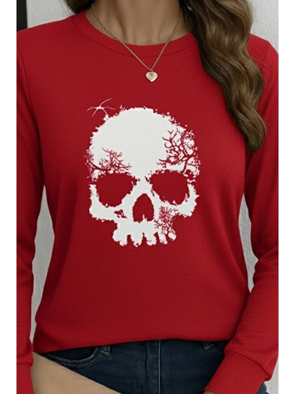 Kırmızı Kadın Uzun Kollu Bisiklet Yaka Kurukafa Desenli Viskon Bluz-1