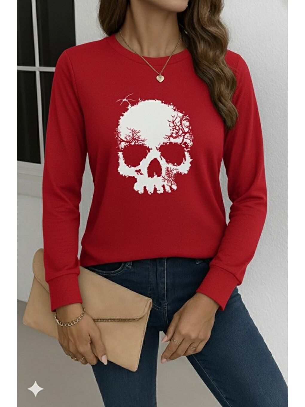 Kırmızı Kadın Uzun Kollu Bisiklet Yaka Kurukafa Desenli Viskon Bluz-2