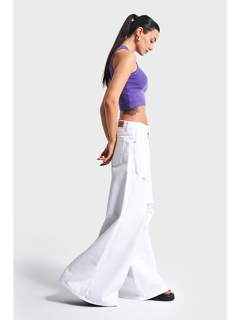Kadın Beyaz Renk 13s5-2 Elephant Leg Bol Kesim %100 Pamuk Yırtık Detaylı Denim Jean-2